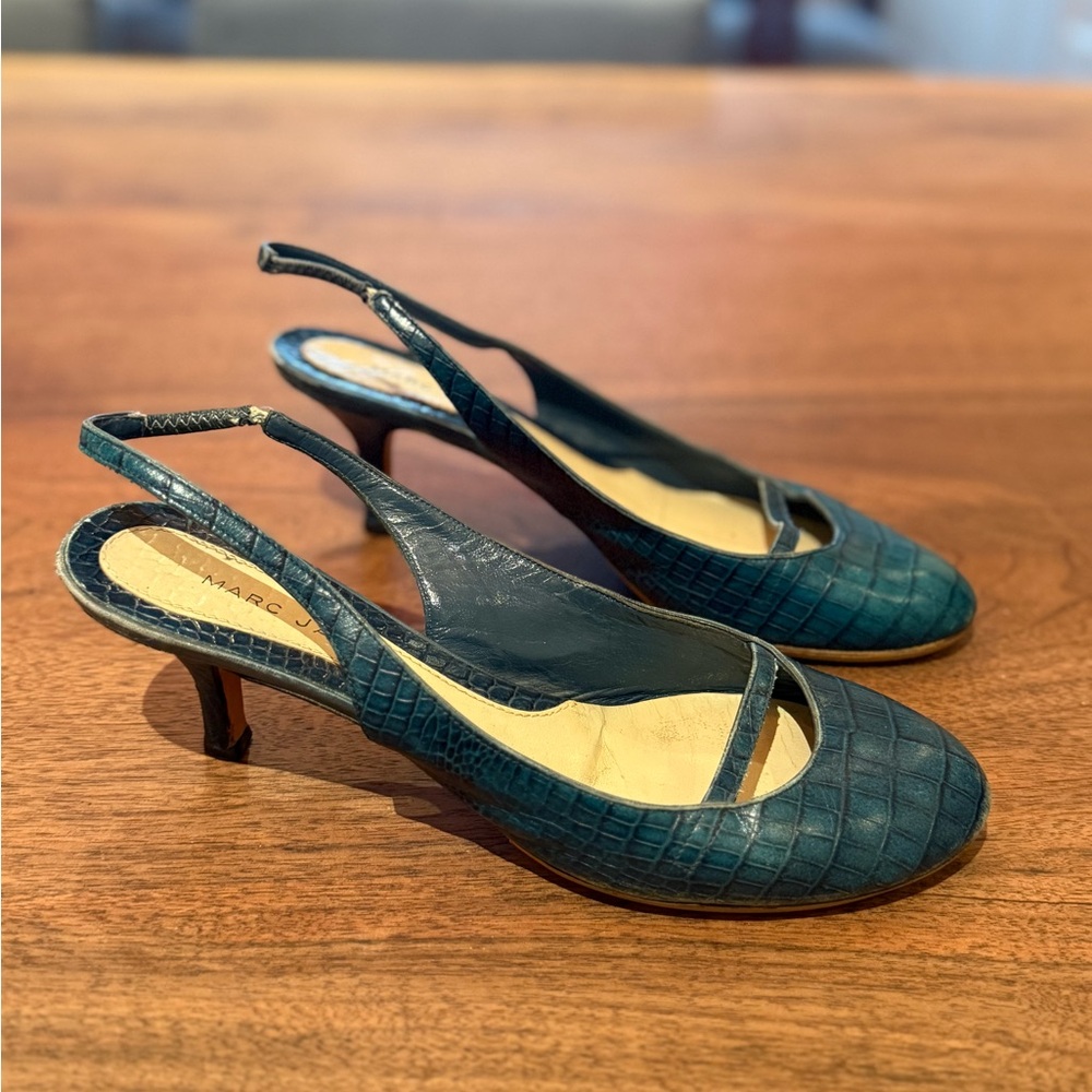 Marc Jacobs Teal Croc-Embossed Slingback Heels - Picture 3 of 4